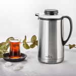 Термос бокал од инокс 1,6 L – црна рачка и капак
