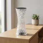 Кристална LED ламба за маса во форма на вазна – 19×10 cm